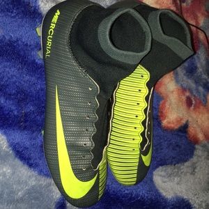 Nike Mercurial Superfly V CR7 Fg Soccer Cleats